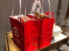 -海底捞火锅(高新万达店)