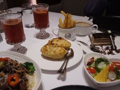 -马克西姆俄罗斯餐厅(通亚街店)