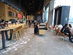 -星巴克臻选(成都环球乐天店)