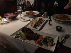 -Top Of Vancouver Revolving Restaurant