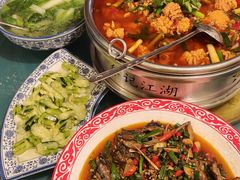 -牟记江湖重庆地标特色菜鱼蛋海鲜无刺鲫鱼(巴南区黑金冠十多年好店)