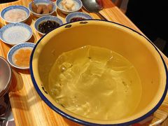 -哥老官重庆美蛙鱼头(宝山龙湖店)