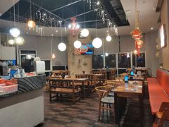 大堂-红料理|串串有瘾·烧烤(吴中路店)