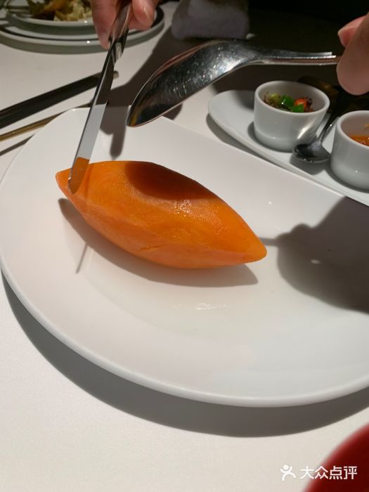 新荣记(BFC外滩金融中心店)蜜汁红薯图片