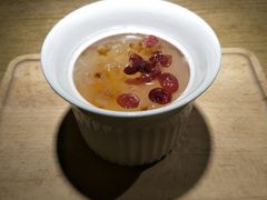 蔓越莓桃胶银耳-炖物24章·顺时轻养茶(杭州大厦店)