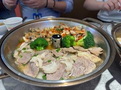 -璞臻汽锅餐厅(南京东路店)