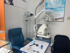 -李医生眼镜工作室