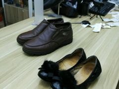 -爱革·洗衣改衣·洗鞋修鞋·洗包修包·奢侈品护理(宝地广场店)