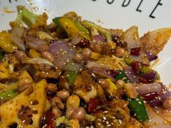 小脸大碗牛蛙干拌面-友达面馆(广州总店)