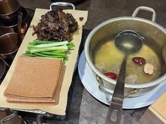 -魁盛居百年鲁菜馆(县西巷店)