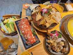 -一朵菌·野生菌探索家火锅(南亚店)