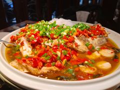 湘西一代霸王双椒鱼头-隐厨·中国菜馆(三里屯T+MALL店)