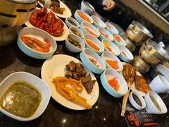 -川骄海鲜自助(王府井奥莱UP TOWN店原世界之花店)