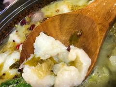 -周鱼小馆石锅酸菜鱼(活力汇店)