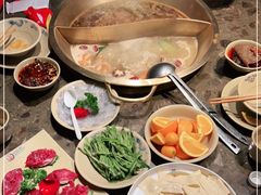 -小龙坎火锅(湖滨银泰in77店)