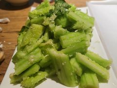 -小核桃品质串店(世茂大道店)