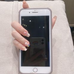 -一笔绣狂草美甲坊