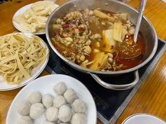 鱼丸-专业跳跳蛙·彭彭老铺(步行街店)