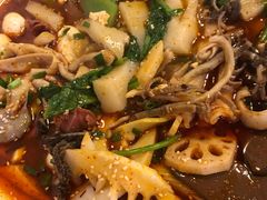 -三顾冒菜·麻辣烫(万达店)
