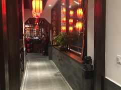 -亿诣蝎府炸酱面羊蝎子火锅(酷车小镇店)
