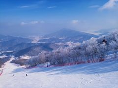 -中旅松花湖滑雪场