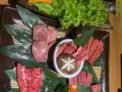 -炼火烤肉店
