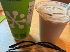 -奈雪的茶(M+世纪都会广场店)