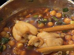 -鸿顺老铁锅美蛙鱼府(解放碑店)