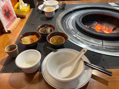 -阿山卓·野生菌火锅·纳西火塘烤肉