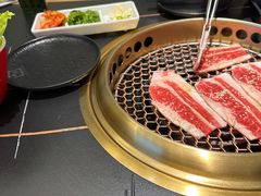 -極屋鮨牛 · 烧肉酒场(时代C馆店)