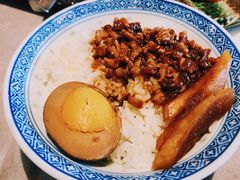台湾卤肉饭-雷泰泰台式胡椒虾(滨江金铂湾店)