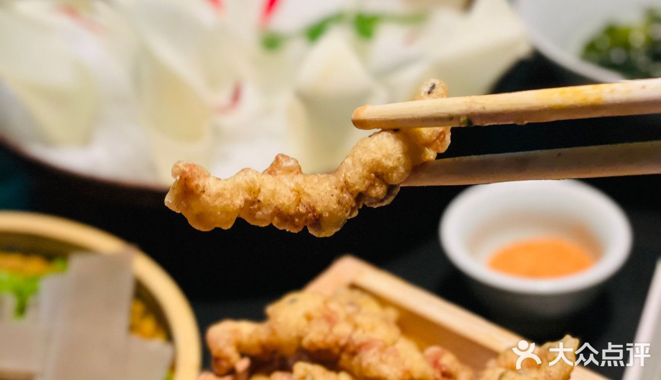 怎么知道我都爱！终于等到猪肚鸡和成都火锅拼锅咯