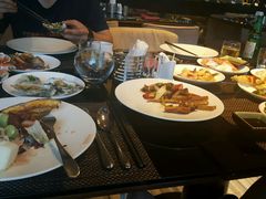 -唐拉雅秀酒店-西锦汇空中BBQ·思创餐厅