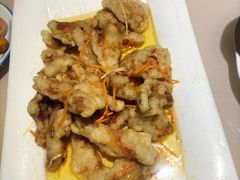-老码头黑皮肘子锅包肉(赣水路店)