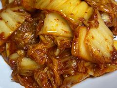 辣白菜炒五花肉-屋里家延边朝鲜族冷面(南园店)