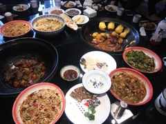 -鱼窝棚柴火铁锅炖(富山屯店)