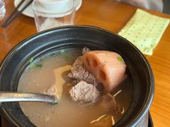 -莲餐厅·湖北菜·潜江小龙虾店(愚园路店)