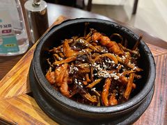 茶树菇炒猪颈肉-逸林轩中餐厅(中信泰富朱家角锦江酒店)