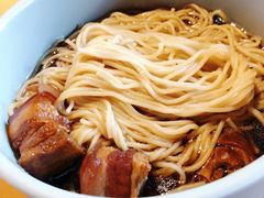 红烧肉阳春面-南小馆(迪士尼小镇店)