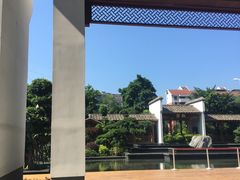 -梅园国际大酒店·自助餐厅(光明港店)
