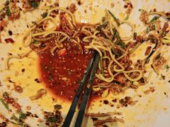 -有红鸡毛店·川菜(建设路店)