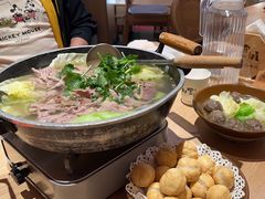 -川堂风·跷脚牛肉·乐山爆炒(宝山日月光店)