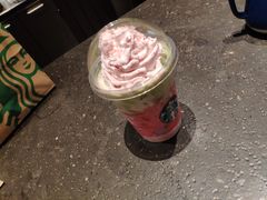 -星巴克(港汇1号办公楼店)