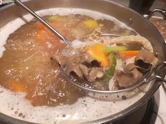 -左庭右院鲜牛肉火锅(浦江欢乐颂店)
