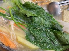 -灶知轩湘西石锅鱼(万佳广场店)
