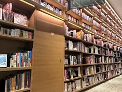 -茑屋书店(天目里店)