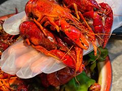 -沪小胖小龙虾(淮海中路旗舰店)