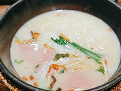 -状元王过桥米线(黄埔至泰广场店)