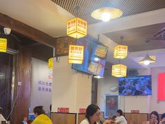 -阿婆情腊排骨火锅(忠义店)