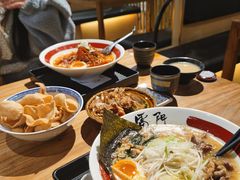 -雷门拉面·现熬骨汤(凯德来福士店)